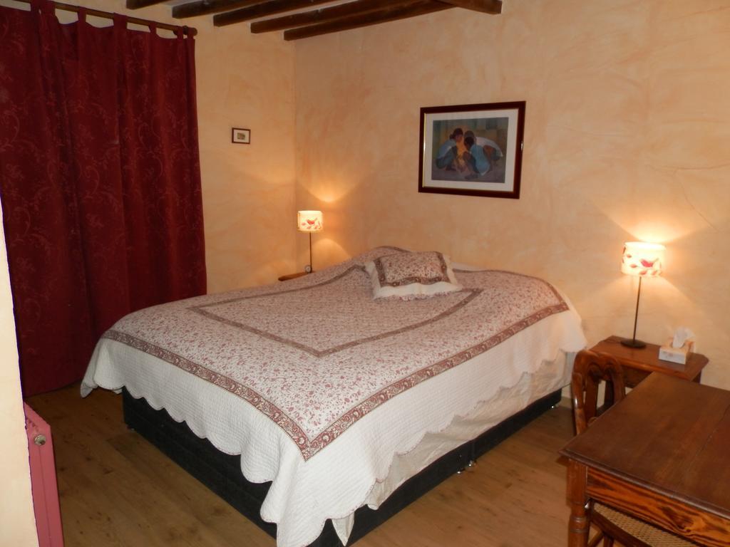 Domaine De Varenne Bed and Breakfast Saint-Amand-en-Puisaye Zewnętrze zdjęcie