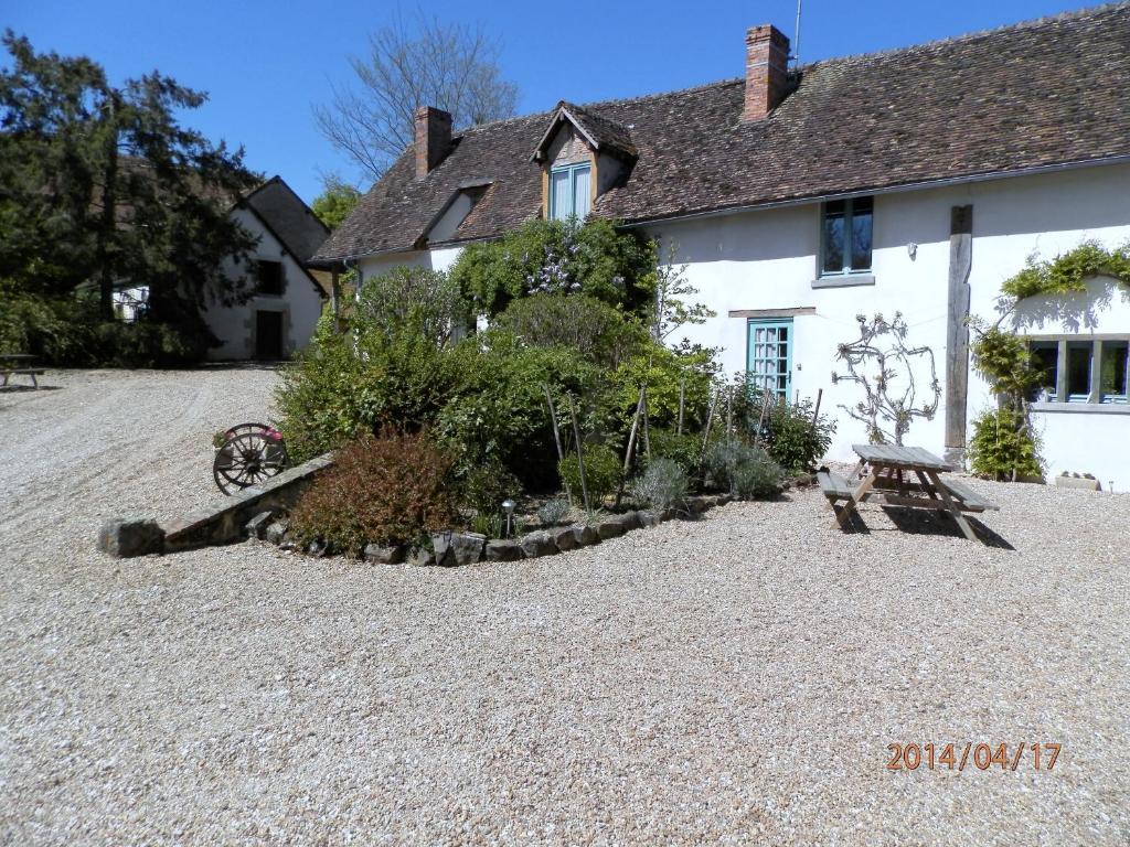 Domaine De Varenne Bed and Breakfast Saint-Amand-en-Puisaye Zewnętrze zdjęcie